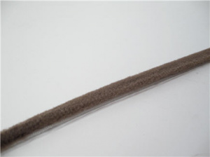 Шлегель коричневый с клеем 6 мм