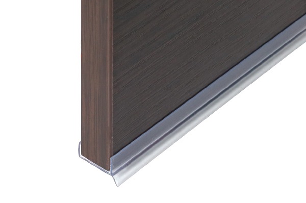 Цоколь уплотнитель 3 м