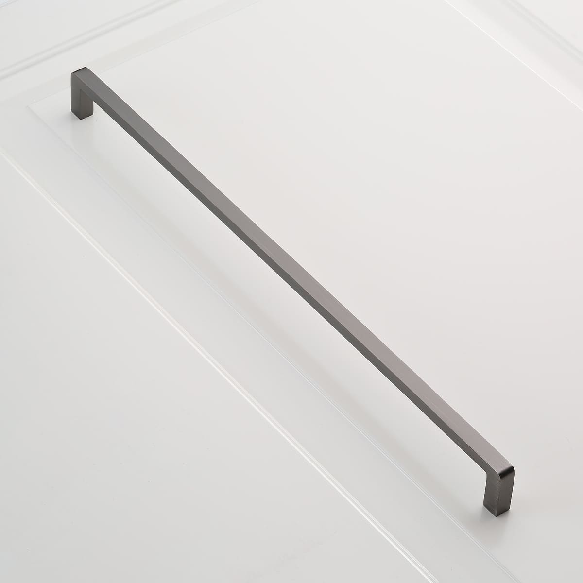 Ручка BAGIO 320 мм, шлифованный титан