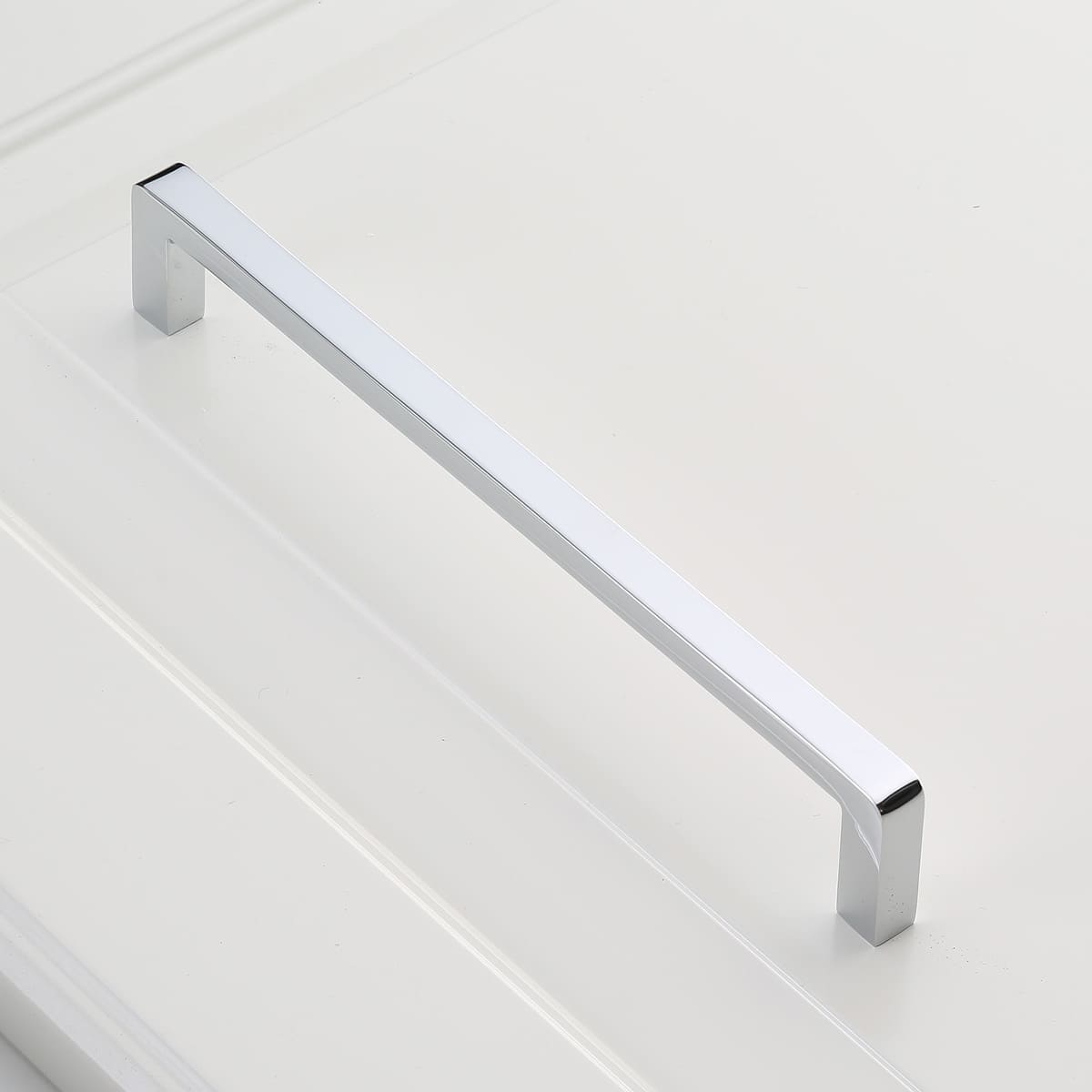 Ручка BAGIO 192 мм, хром