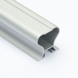Вертикальная рамка закрытая серебро 2,7 м (1 мм)